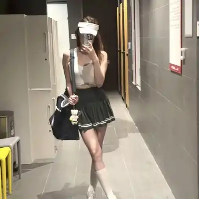 梁睿娜